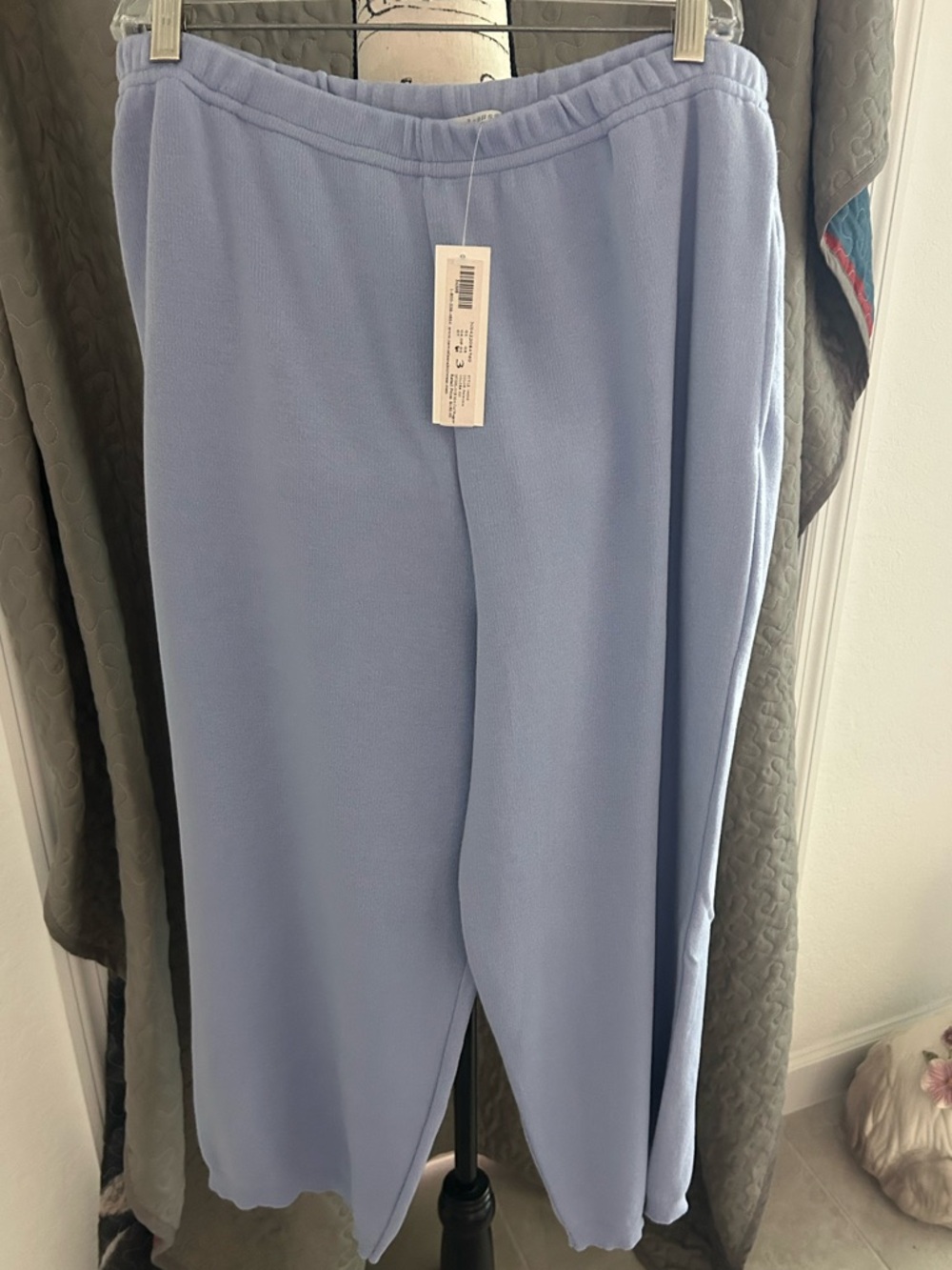 New Orleans knitwear Soft Lavender Lounge Pants NWT